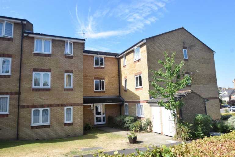 Chiswell Court, Watford