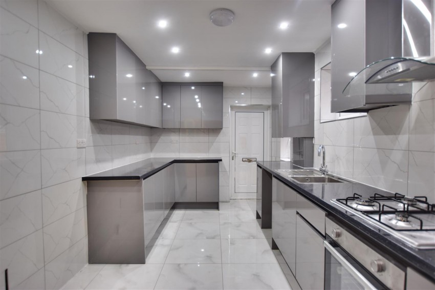 Images for Belgrave Avenue, Watford