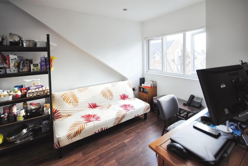 Images for WHIPPENDELL ROAD