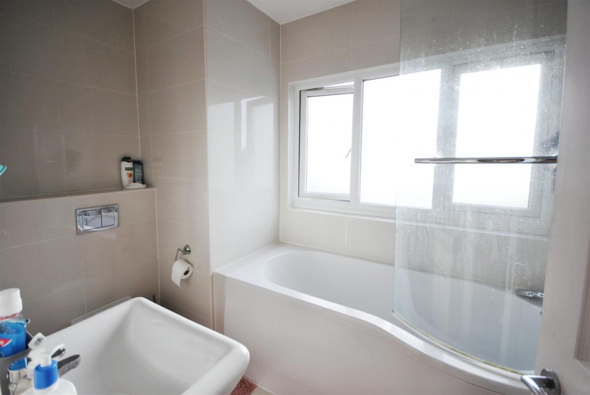 Images for WHIPPENDELL ROAD