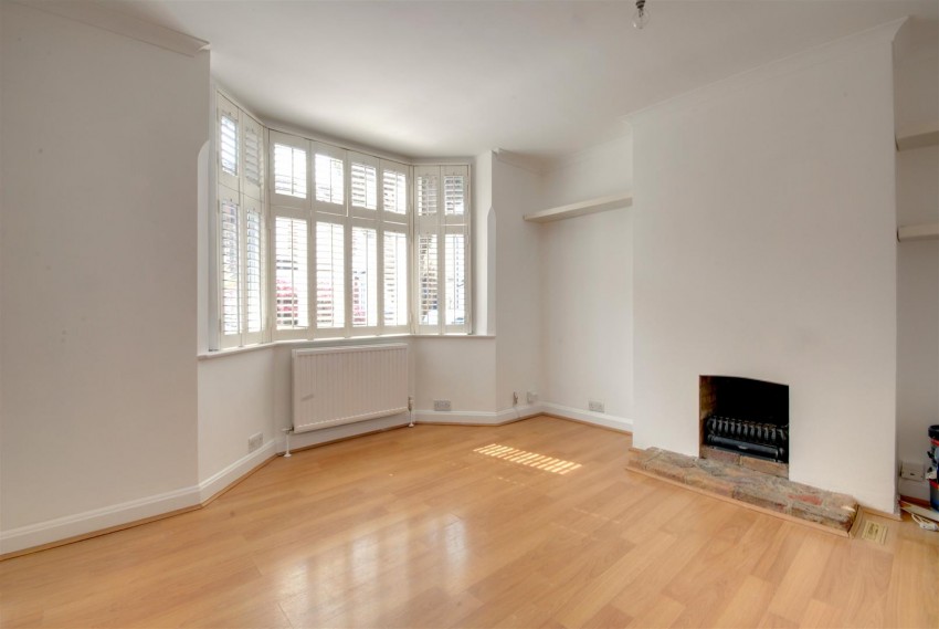 Images for EUSTON AVENUE