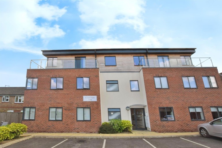 COURT VIEW, town centre location with parking