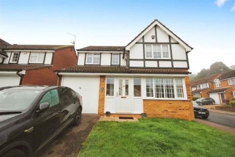 View Full Details for Lamb Close, Watford