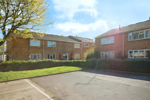 View Full Details for Coates Dell, Garston, Hertfordshire