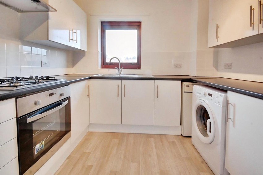 Images for CENTRAL WATFORD