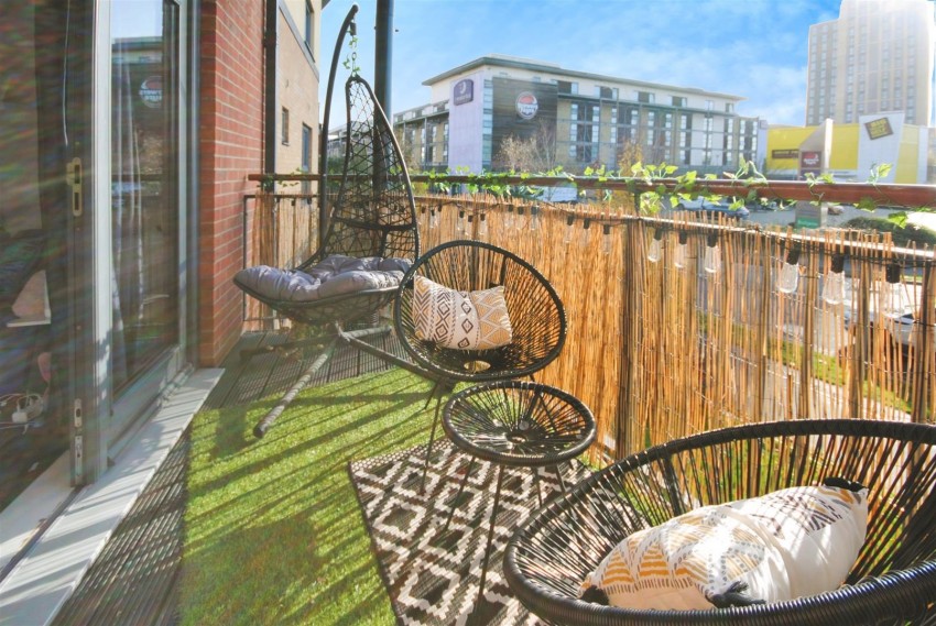 Images for FOUNTAIN COURT, Raven Close