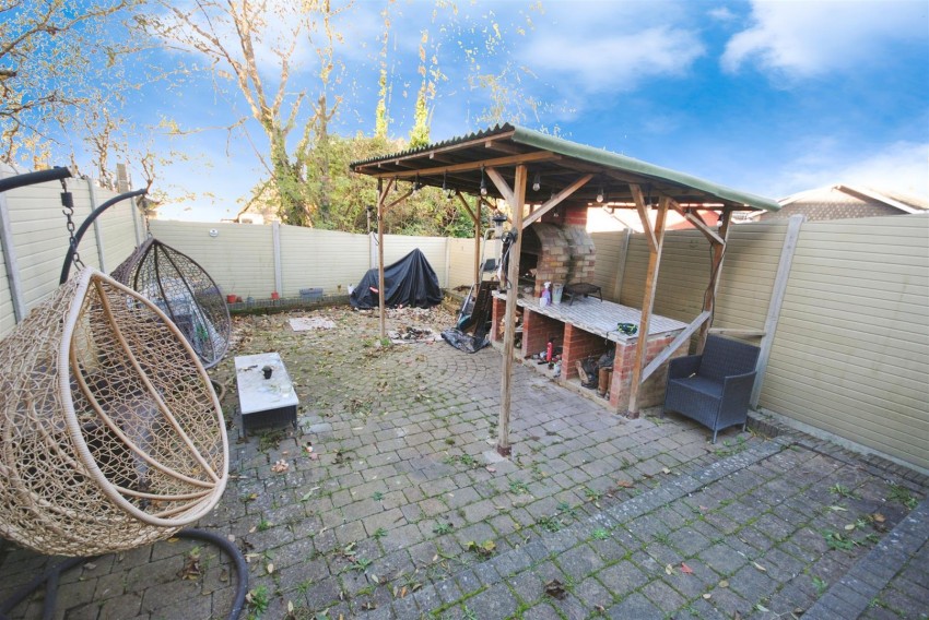 Images for IVINGHOE ROAD, Bushey