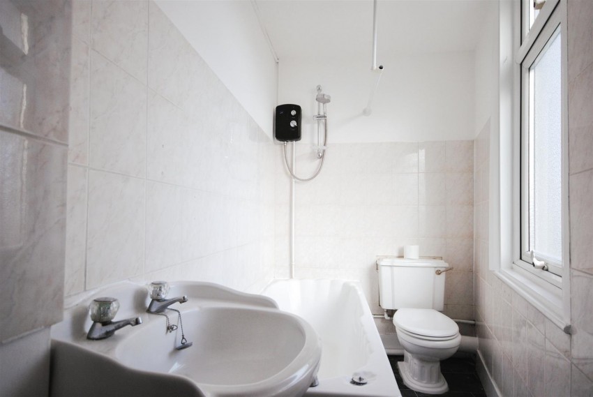 Images for HERTFORD HOUSE, Sutton Road REDUCED AND CHAINFREE