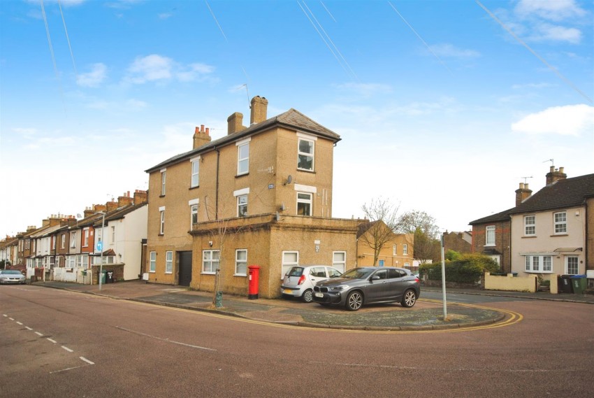 Images for HERTFORD HOUSE, Sutton Road REDUCED AND CHAINFREE