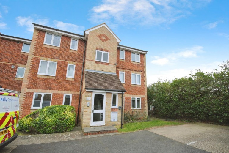 Scammell Way, Watford