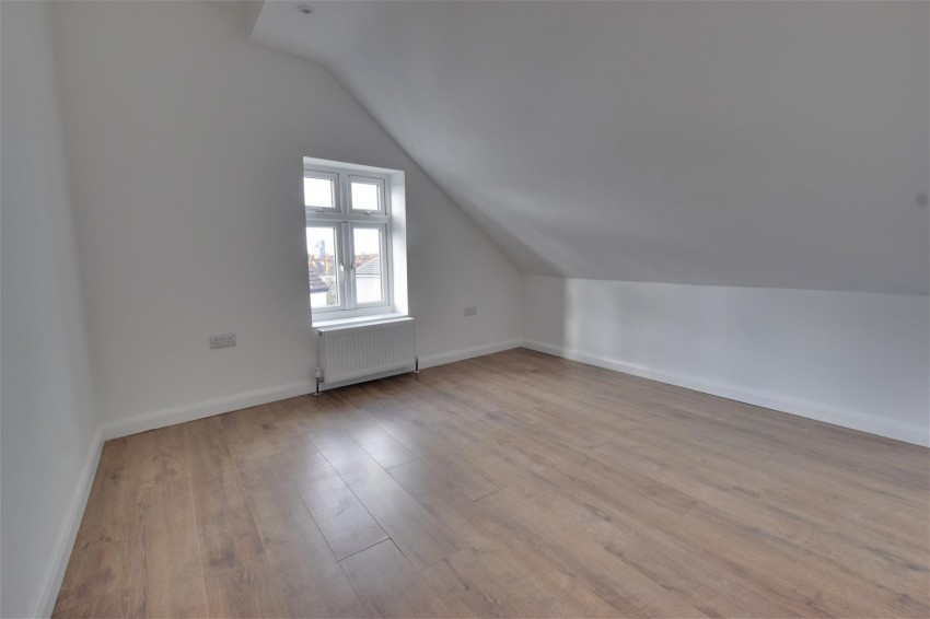 Images for Whippendell Road