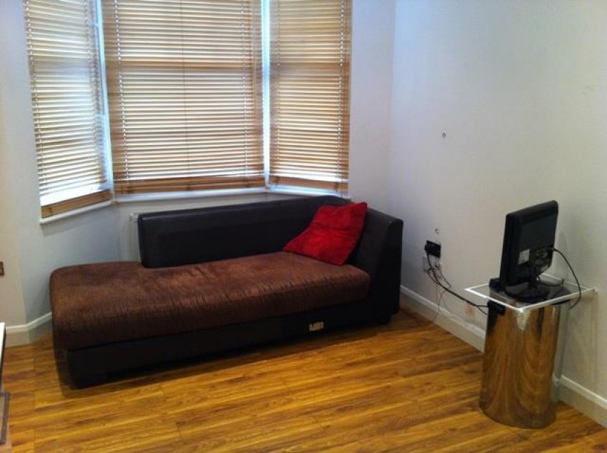 Images for CENTRAL WATFORD