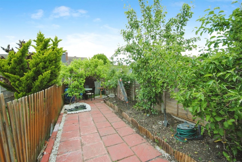 Images for Holywell Road, Watford