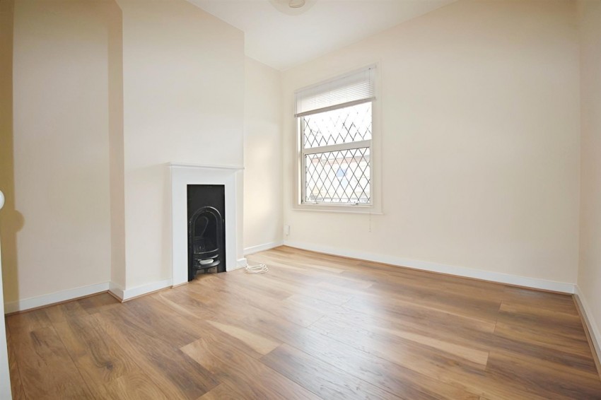Images for CENTRAL WATFORD