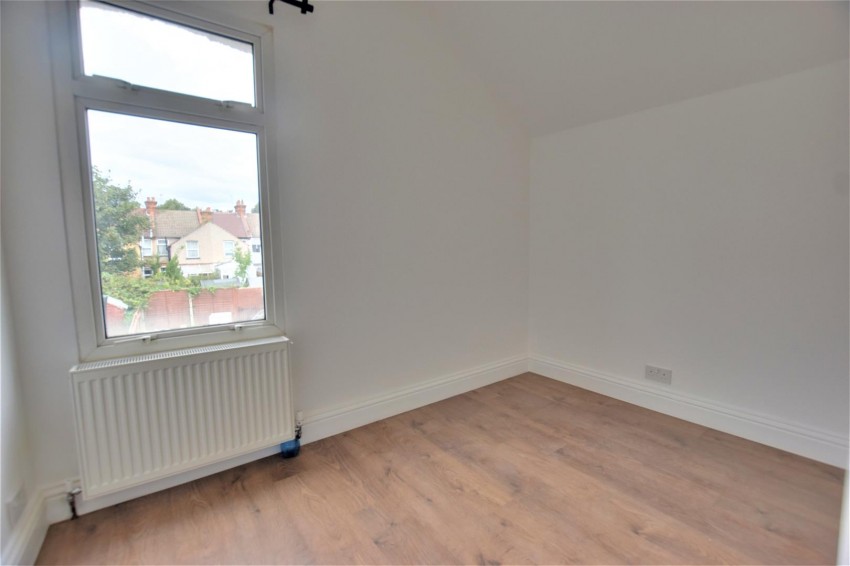 Images for Kings Avenue, Watford