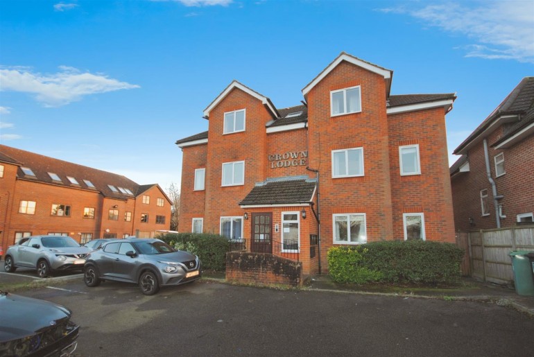 Crown Rise, Watford