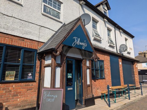 View Full Details for Queens Road, Watford