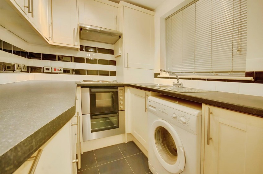 Images for HIGHLANDS, Oxhey