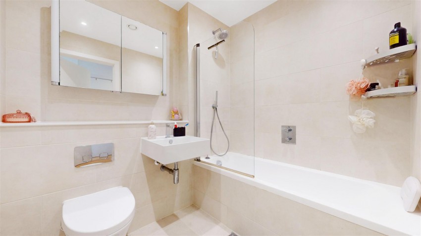 Images for RIVERWELL CLOSE, Watford