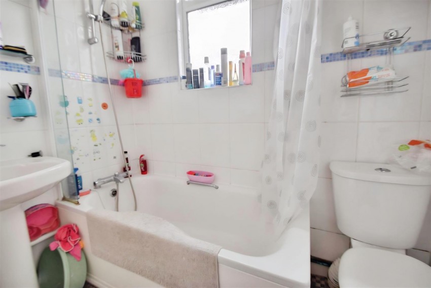 Images for CENTRAL WATFORD