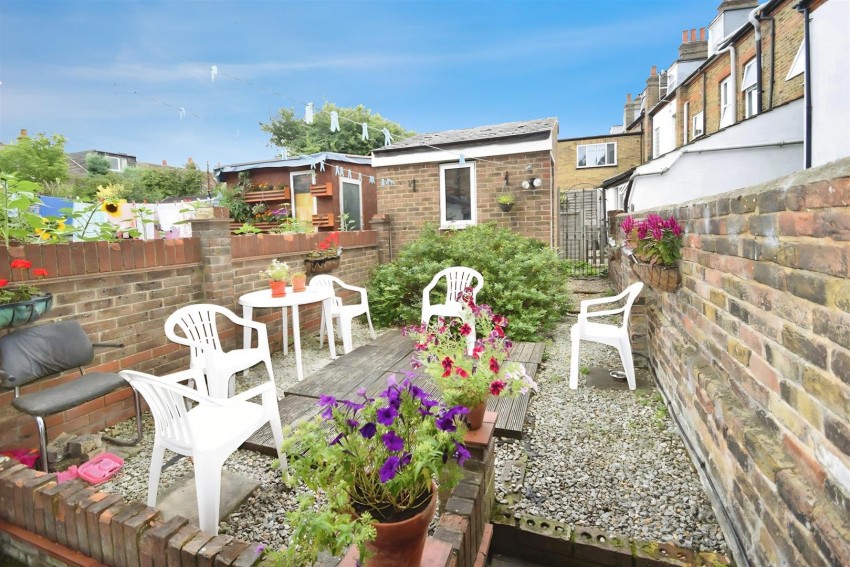 Images for CENTRAL WATFORD