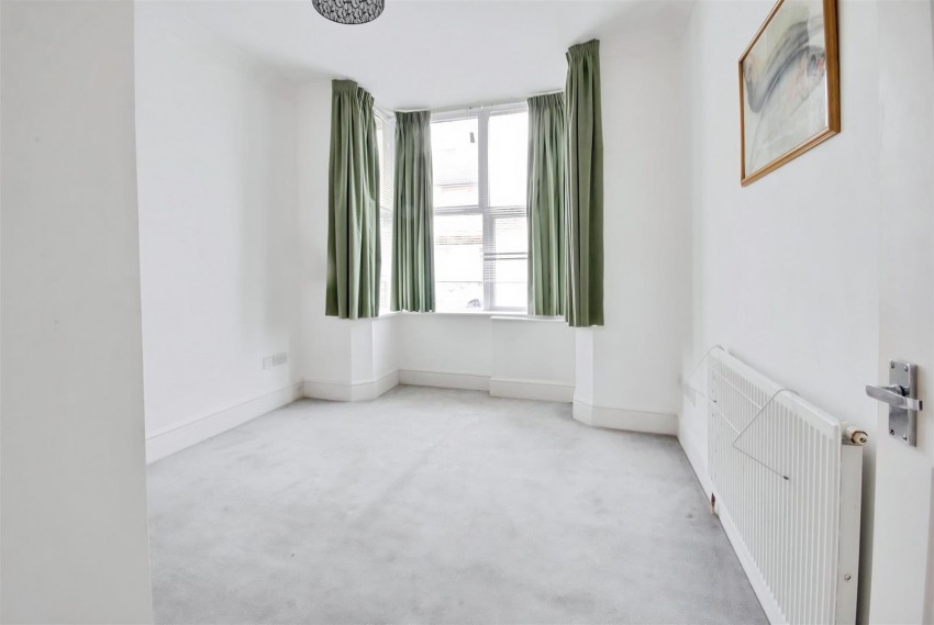 Images for Leavesden Road, Watford *Share of Freehold*