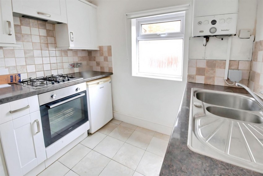 Images for Leavesden Road, Watford *Share of Freehold*