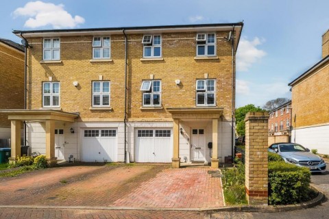 View Full Details for Baldwin Road, Watford