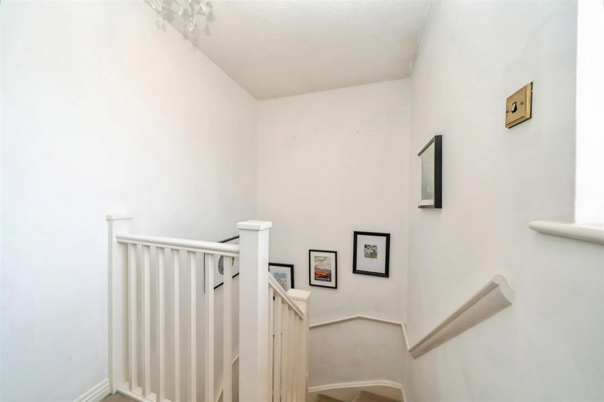 Images for Manor Way, Croxley Green