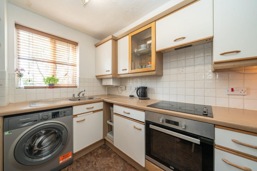 Images for Manor Way, Croxley Green