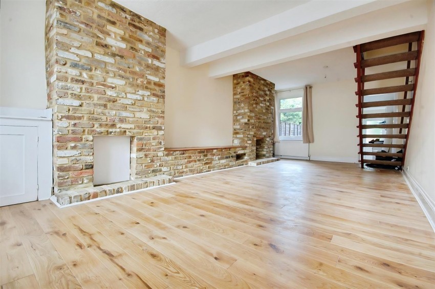 Images for CENTRAL WATFORD