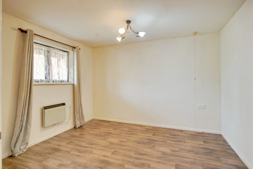 Images for The Grange, Abbots Langley