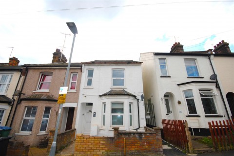 View Full Details for St James Road, Watford
