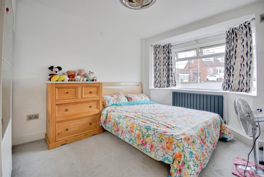 Images for Duncan Way, Bushey