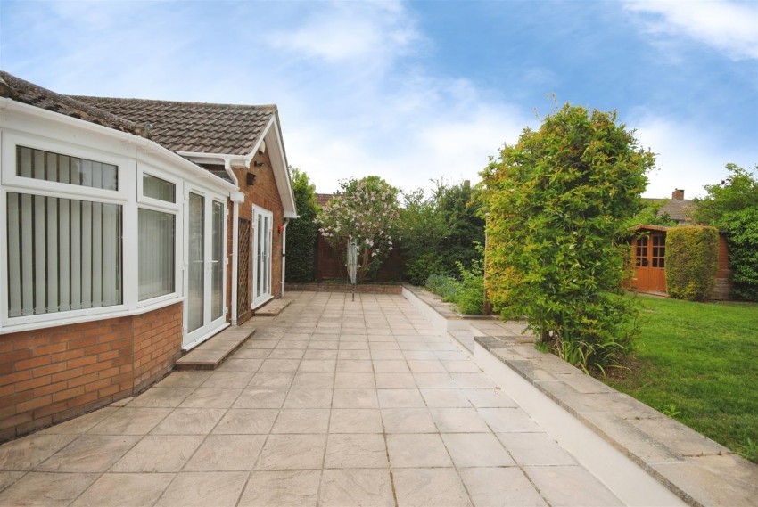 Images for Mayflower Road, Park Street, St. Albans