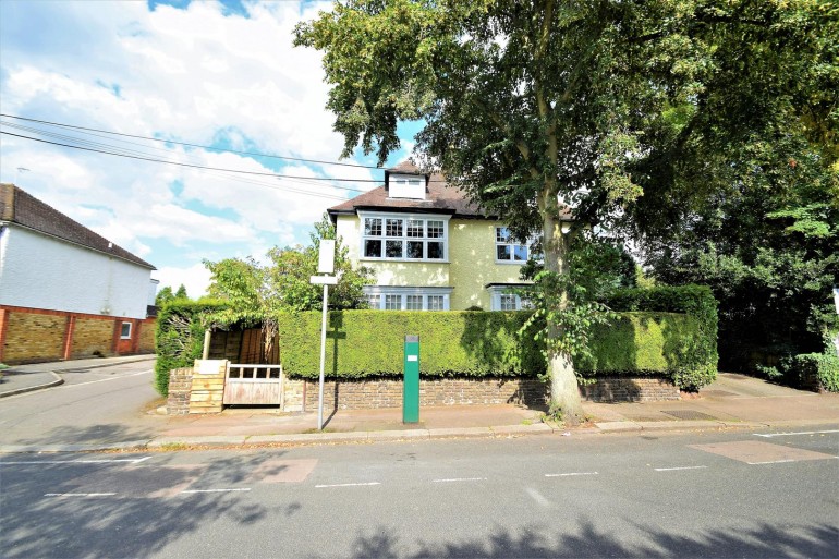 Denham Place, Park Avenue, Watford