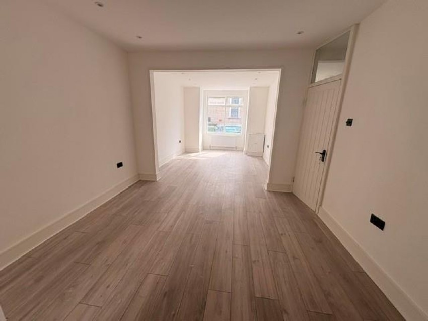 Images for Harwoods Road, Watford