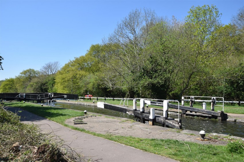 Images for BYEWATERS, Croxley Green