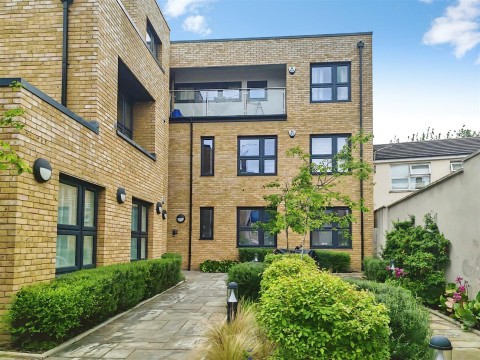 View Full Details for JAMES YARD, Watford